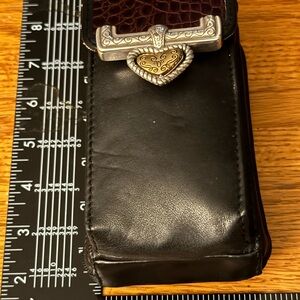 Brighton Leather Crossbody Cell Phone Organizer Bag Purse Black & Brown Heart